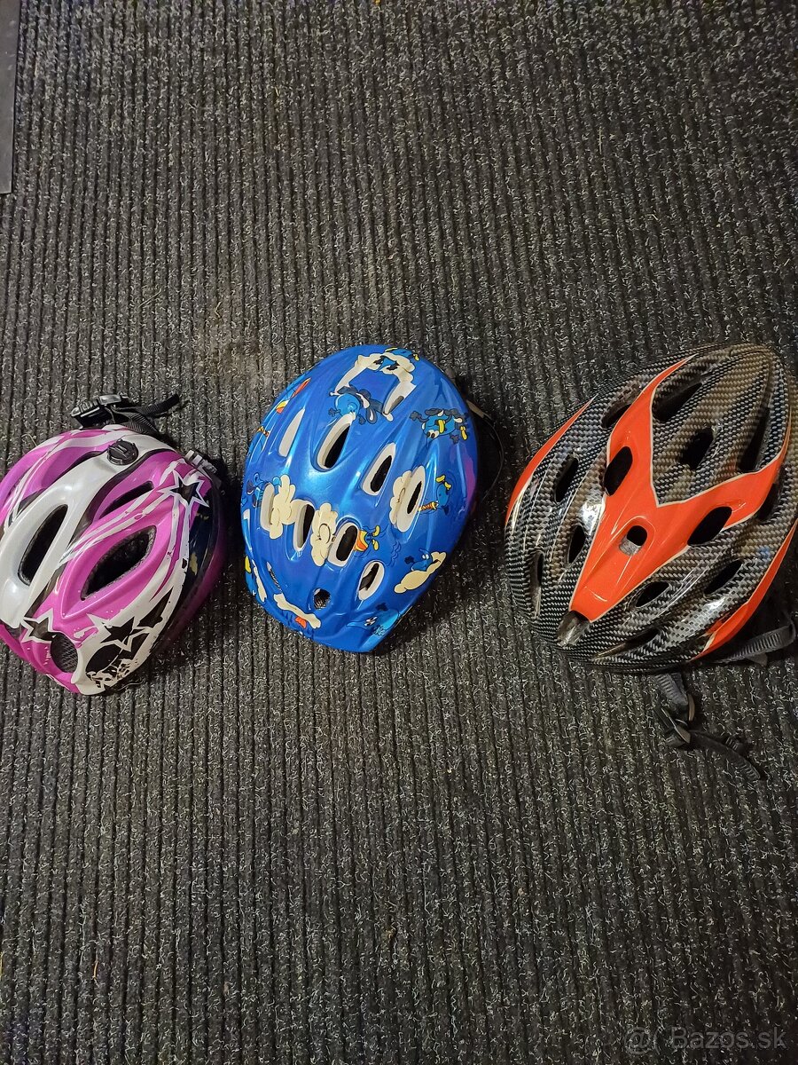 Cyklistické prilby