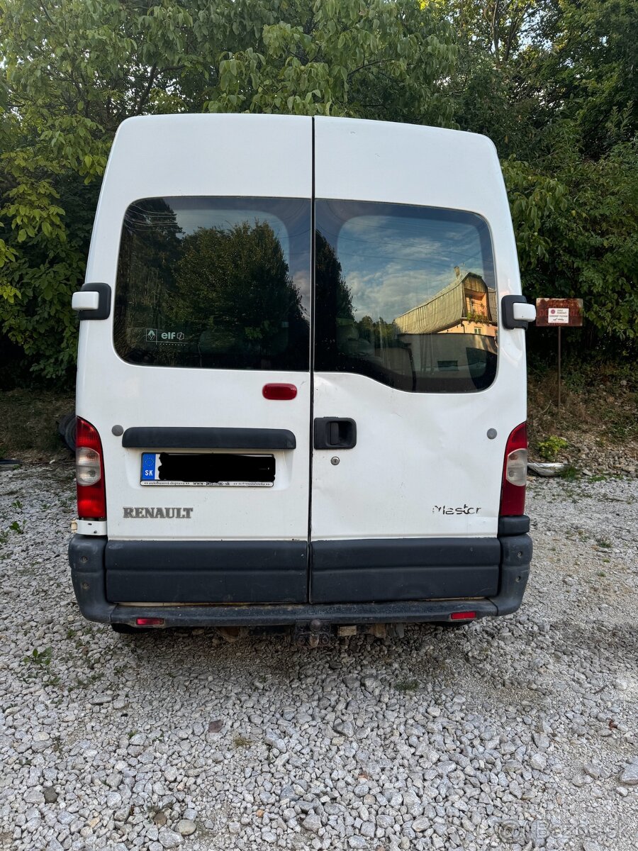 Kupim zadne dvere Renault Master ll