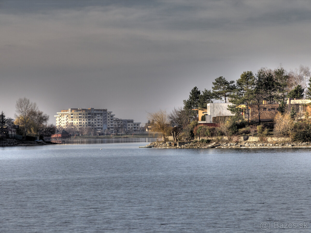 SENEC - NA PREDAJ EXKLUZÍVNE iba u nás, v objekte ORBIS - za