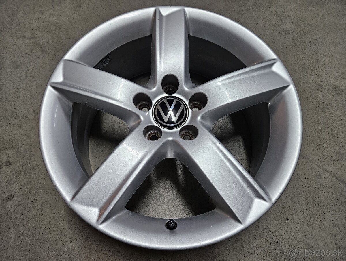 17" Volkswagen