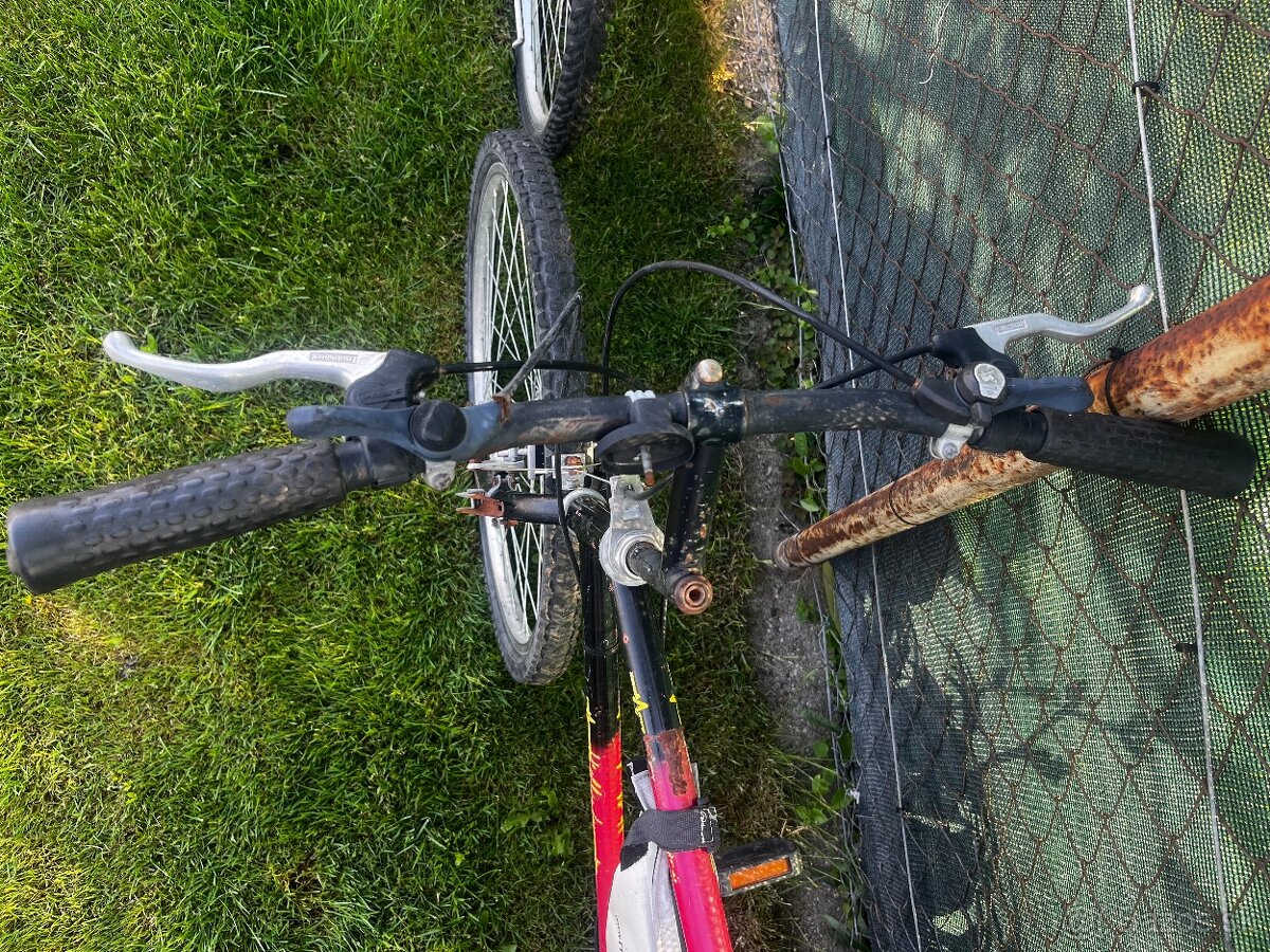 Cestný bicykel