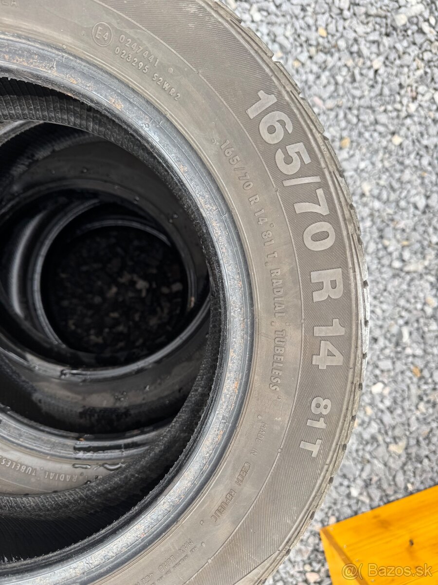 Pneu Barmu 165/70 R14