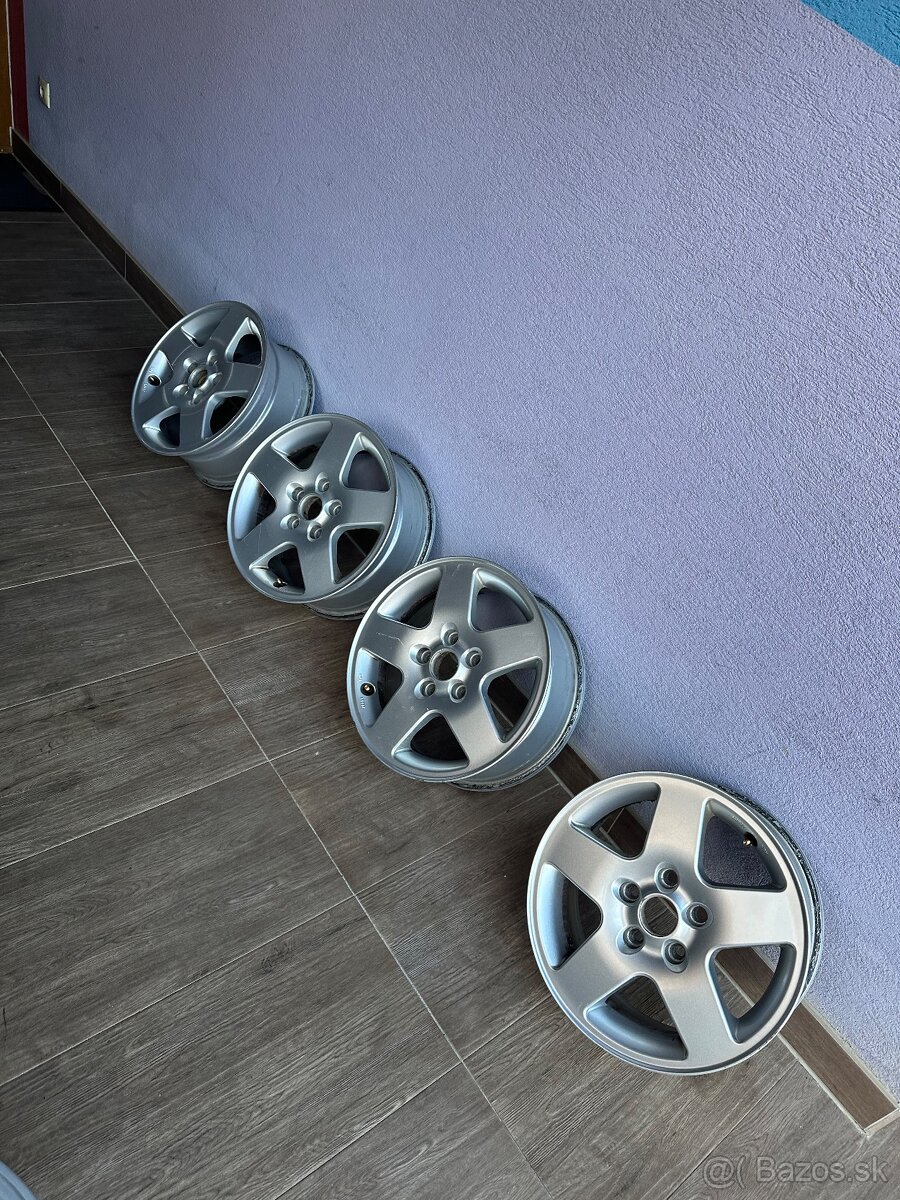 5x108 R15 Ford a iné
