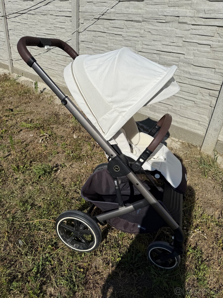 Cybex balios s lux