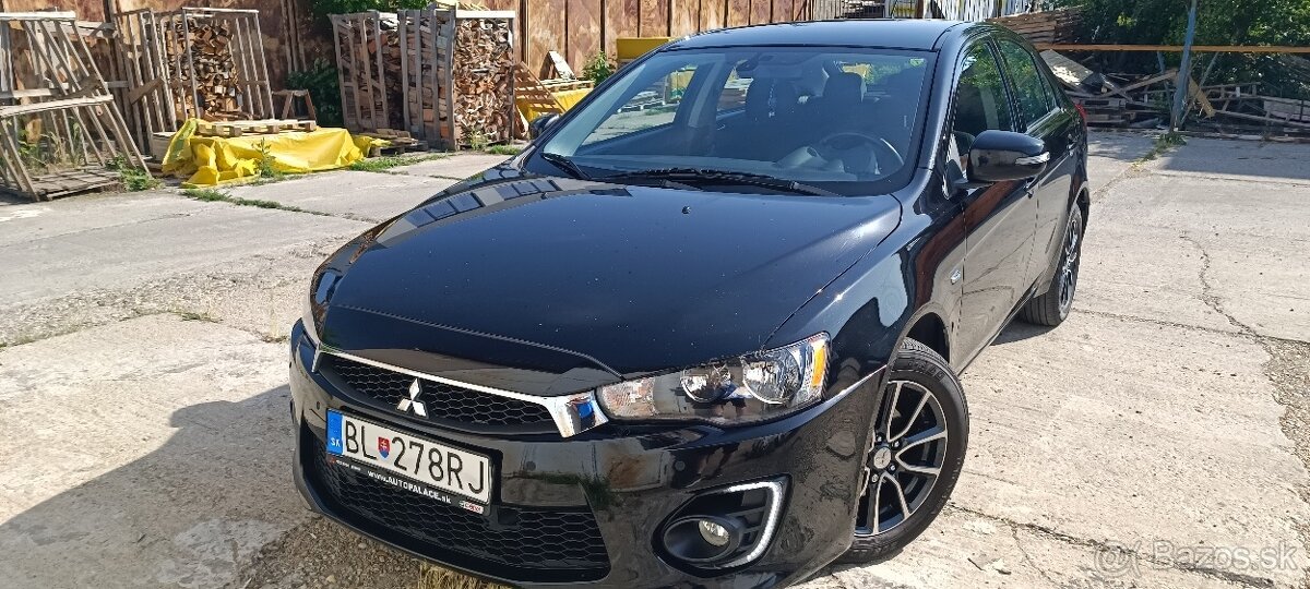 Mitsubishi Lancer Sportback 1.6 Mivec Invite