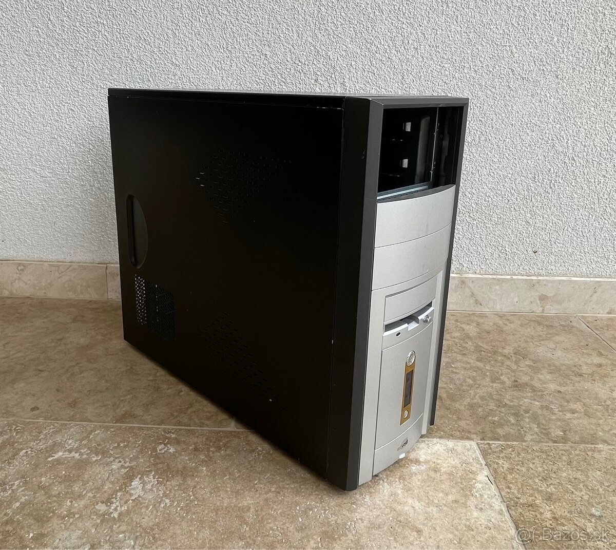 Pc skriňa
