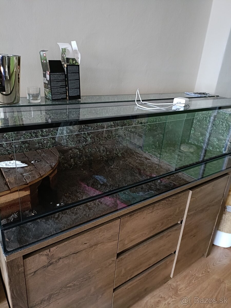Predám terarium Košice