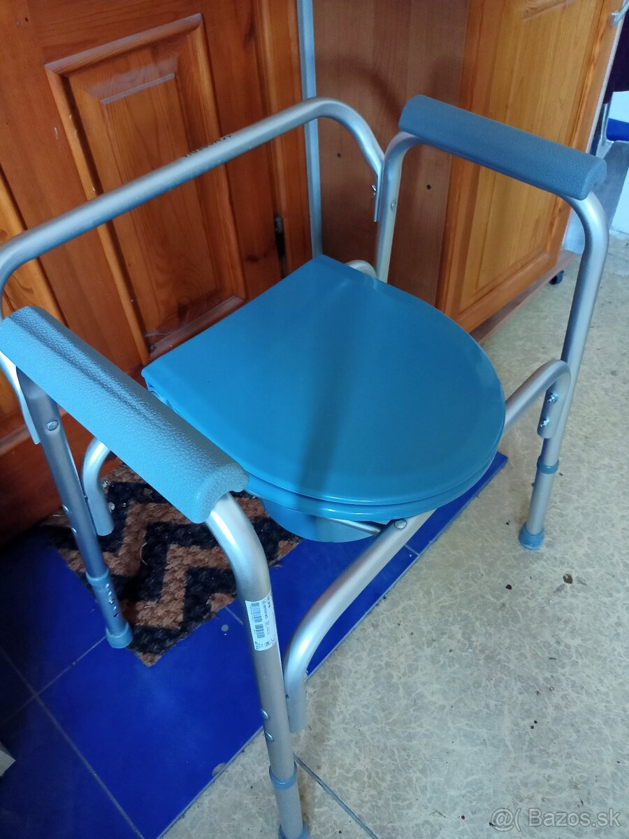 Toaletná stolička