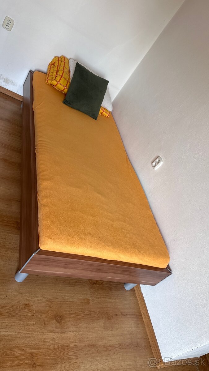 Predámrošt a posteľ