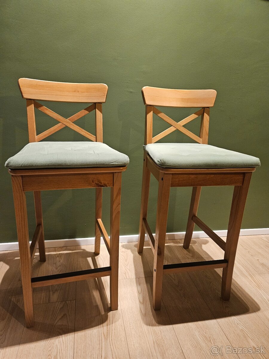 Barová/pultová stolička Ikea ROSENTORP 2ks