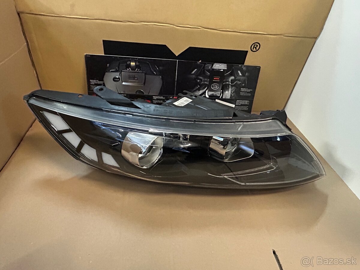 KIA OPTIMA 2015 - 2016 XENON pravy