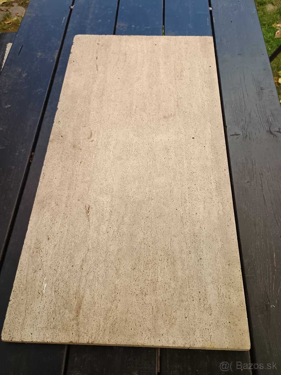 Kamenná platňa travertín