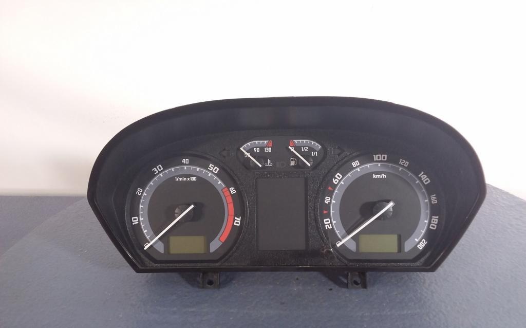 tachometer fabia 1 benzín