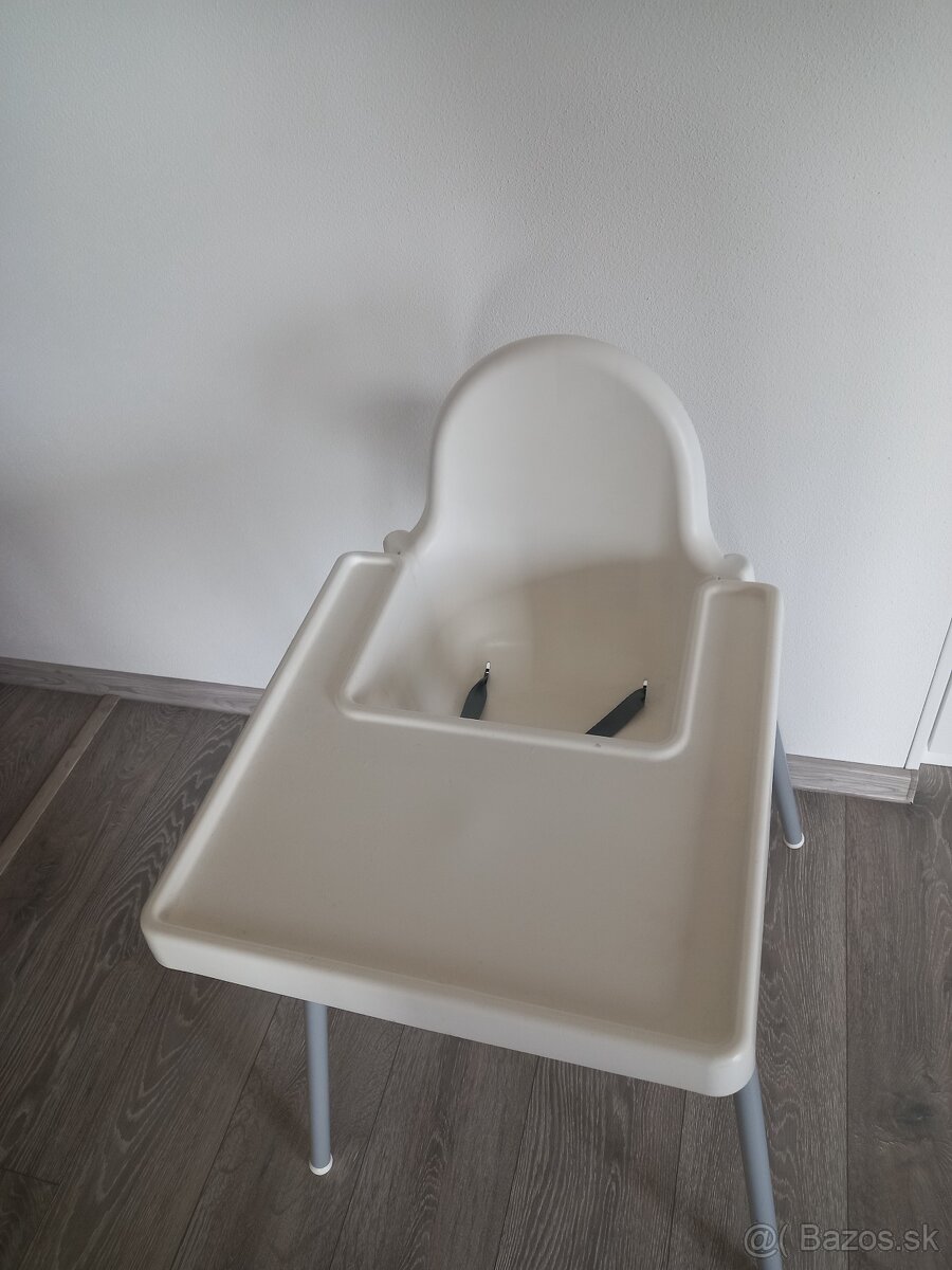 Detska jedalenska stolicka IKEA
