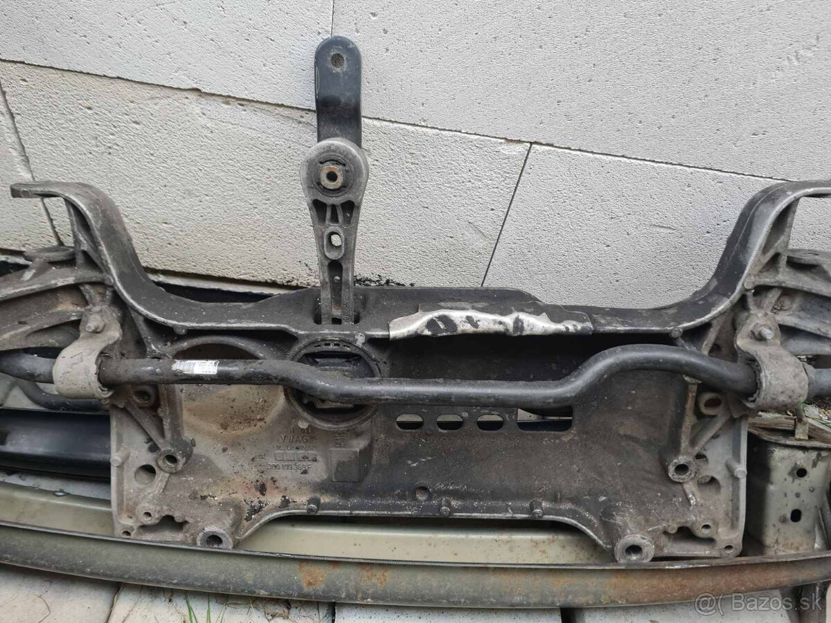 Predná nápravnica VW Passat b6