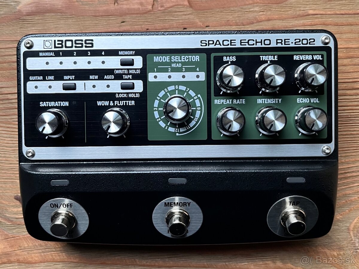 BOSS RE-202 Space echo