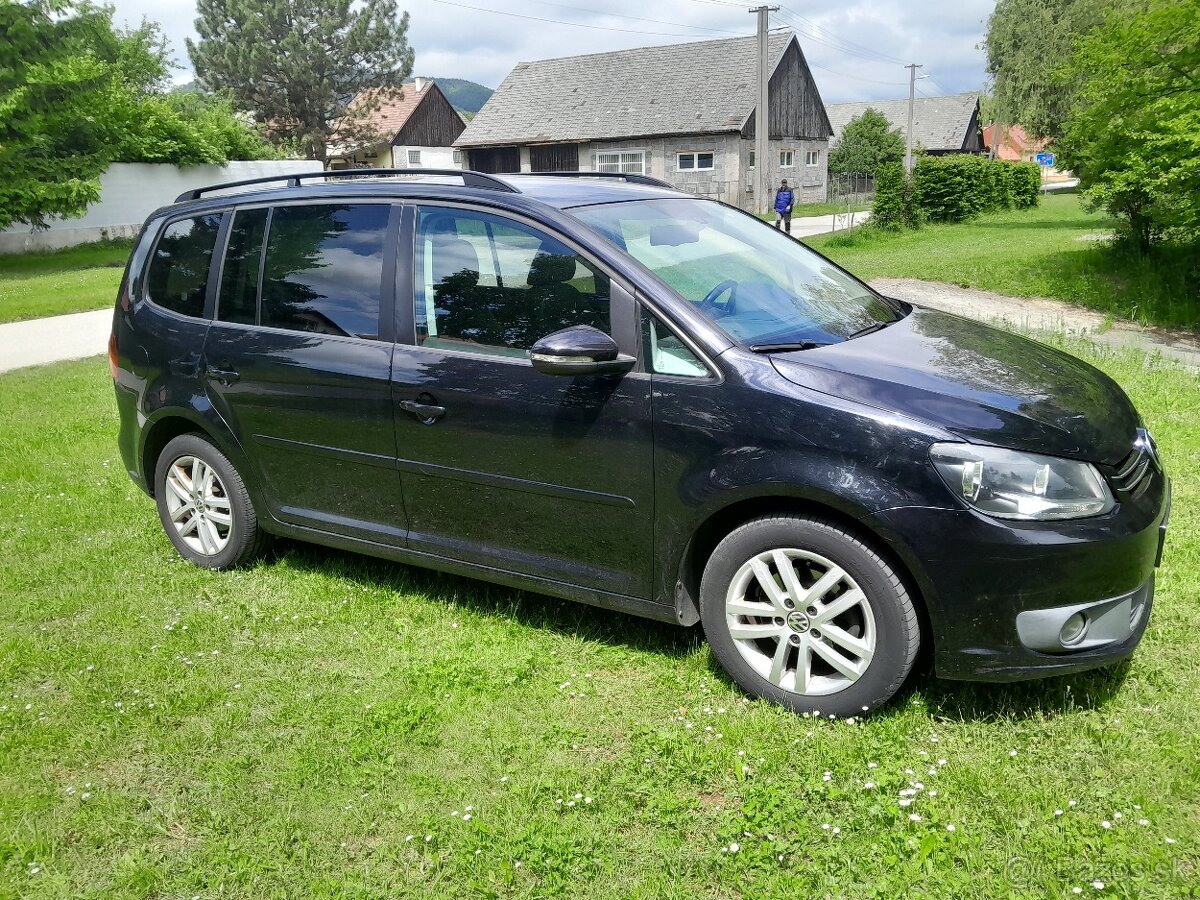 Volkswagen touran