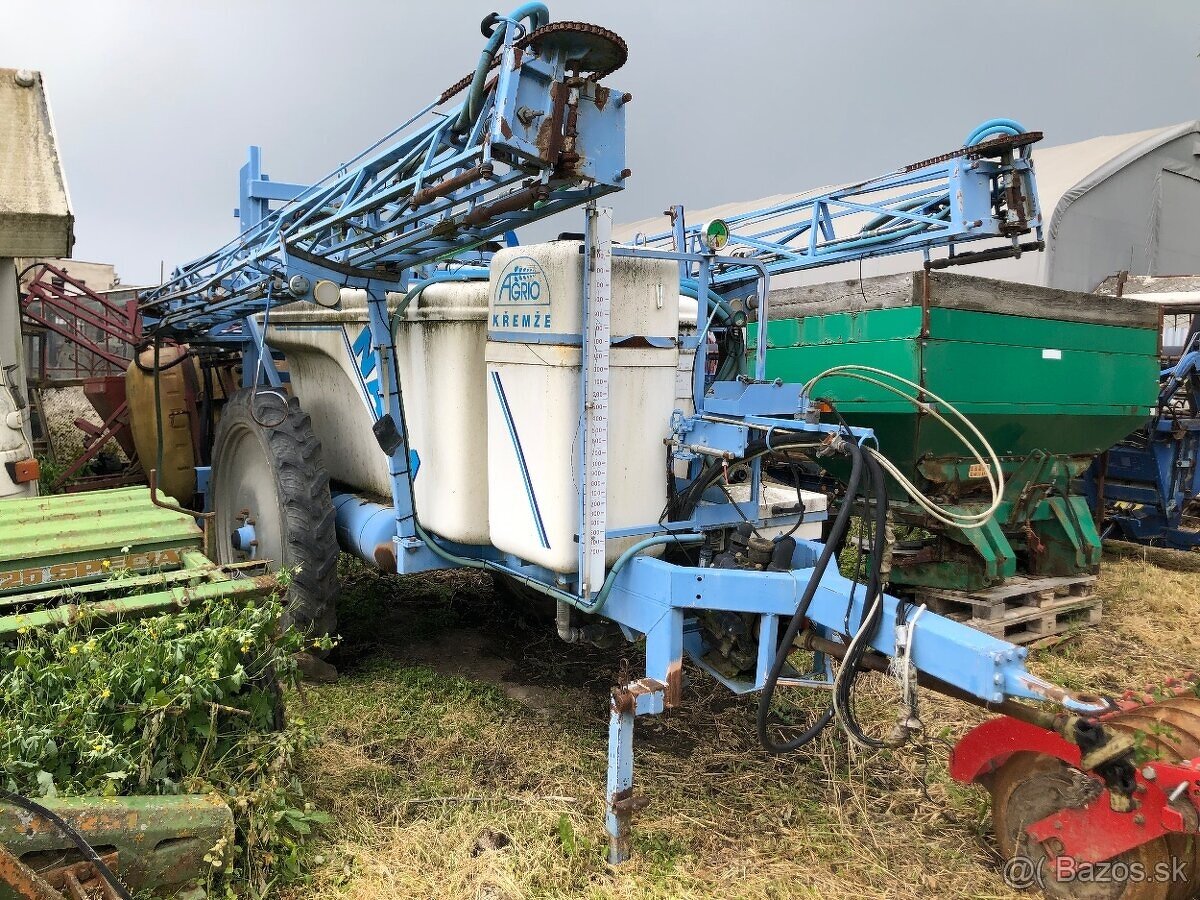 Postrekovač Agrio Napa 2500l 18m