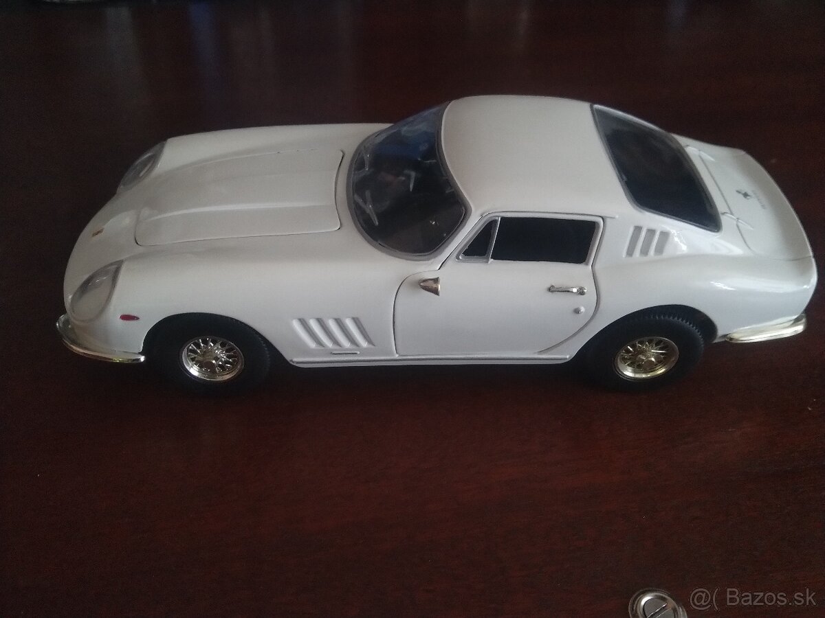 Predam Ferrari Gtb4 Ertl 1:18