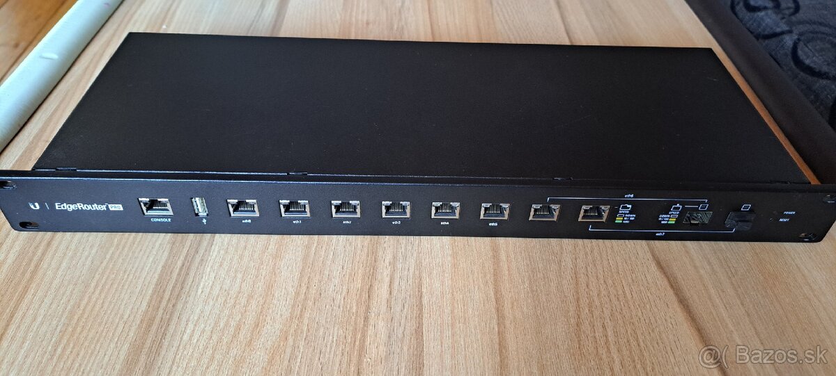 Ubiquiti ERPro-8