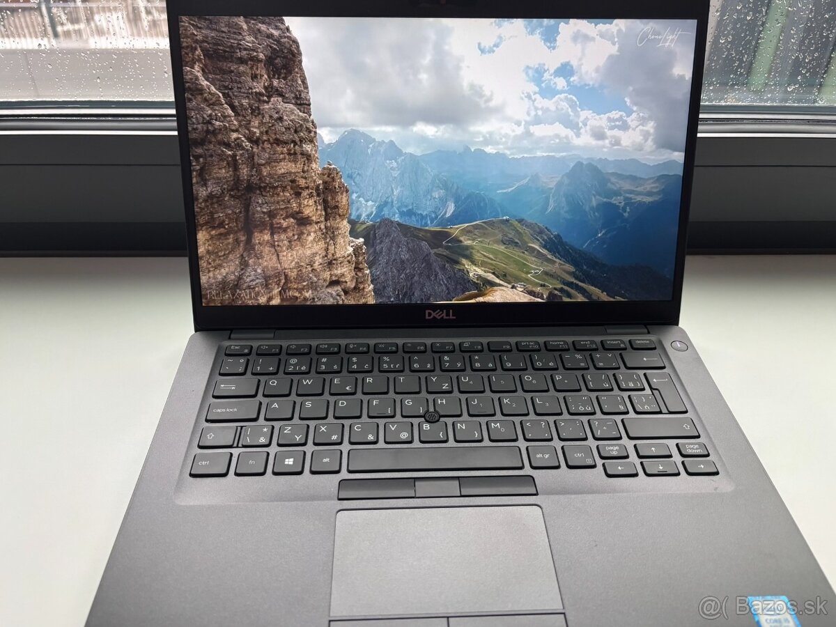 DELL Latitude 5400, 14" Intel Core I5, 8 GB RAM, 256 SSD