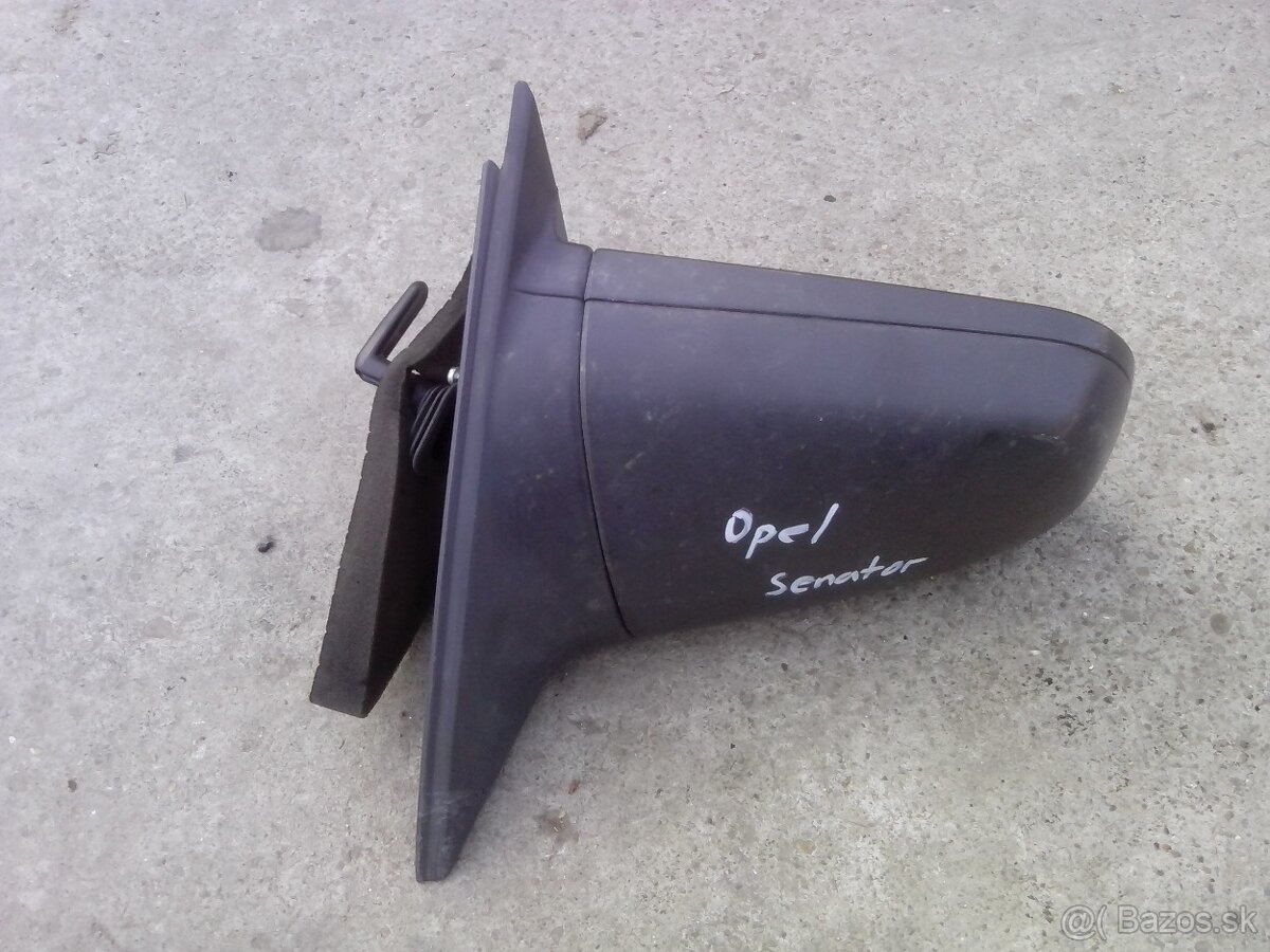 Predám lavé spätné zrkadlo na Opel Senator, manualne ovladan