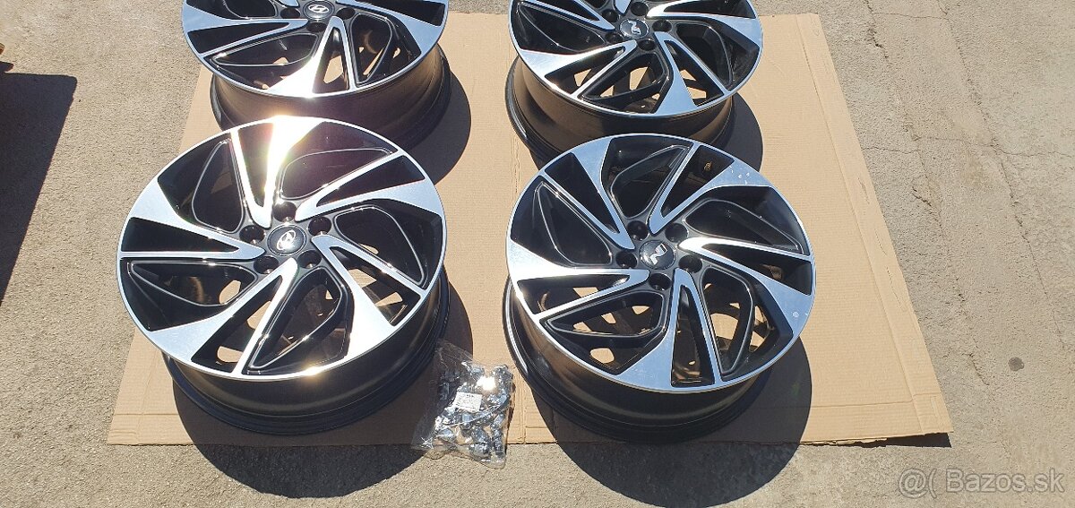 Hyundai santa fe 5x114,3 r19  santafe crv cx-5  tucson sport