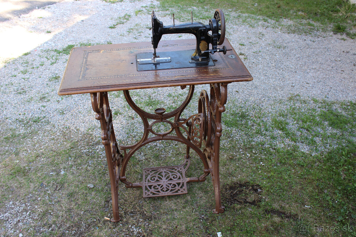 sijací stroj Singer