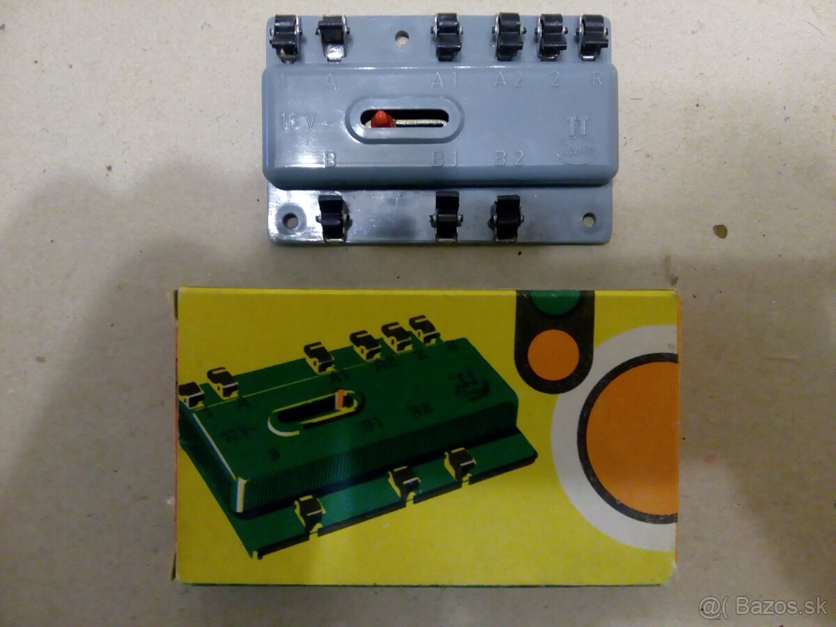 Modelová železnica - Spínacie relé.