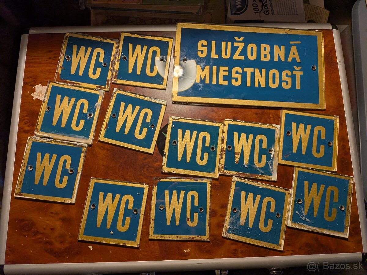 Netradičné sklenené tabulku