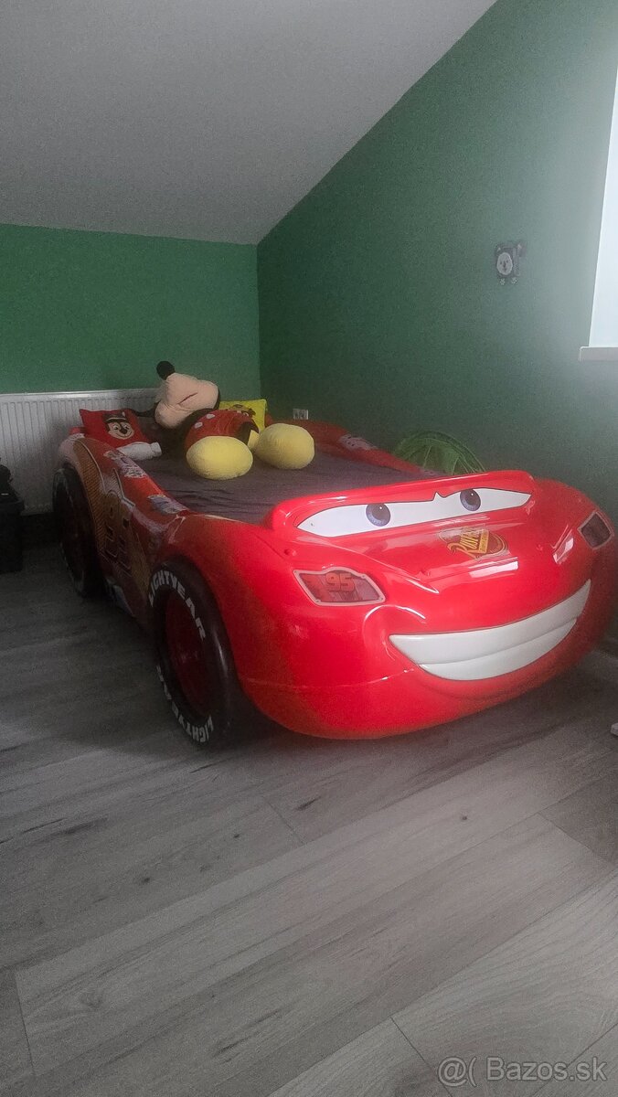MC Queen posteľ / Thomas vláčik posteľ