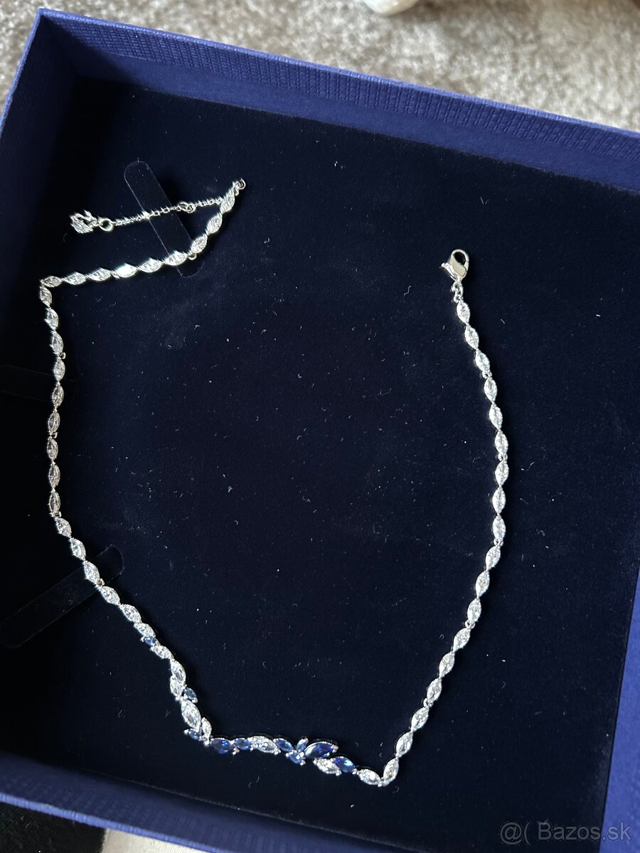 SWAROVSKI