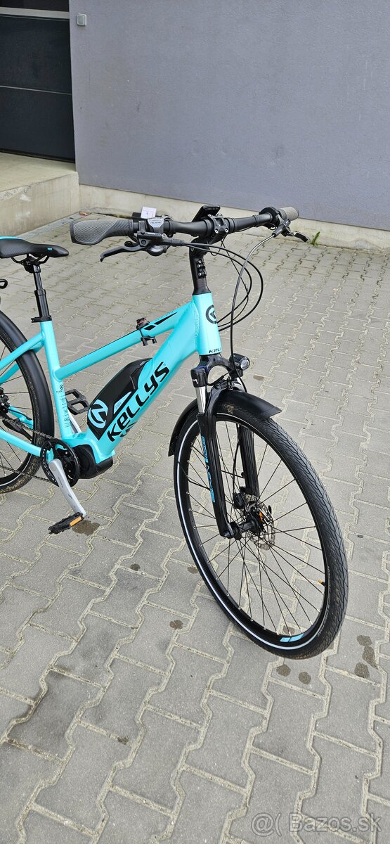 Damsky trekovy elektro bicykel Kellyis