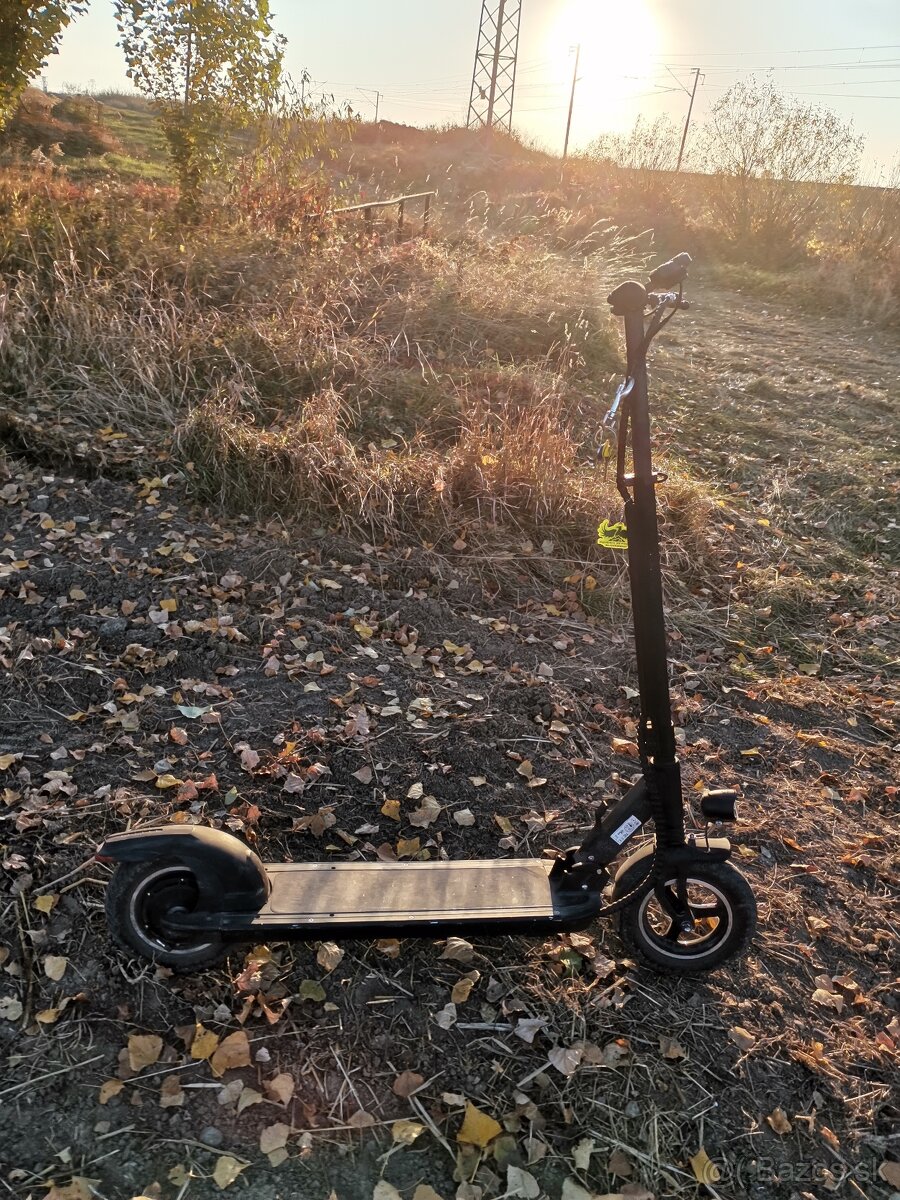 Električka kolobežka