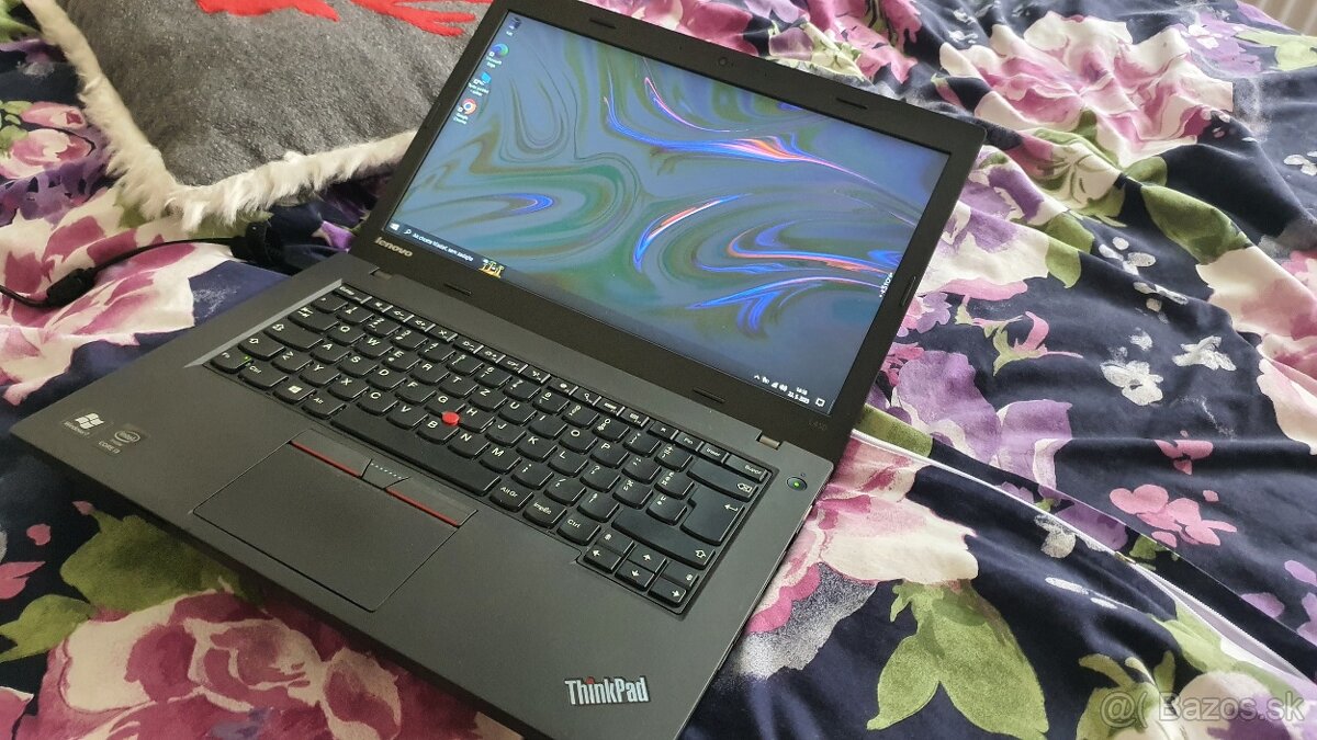 Lenovo L450, 6gb ram, Intel i3 5005u 2ghz,Win10