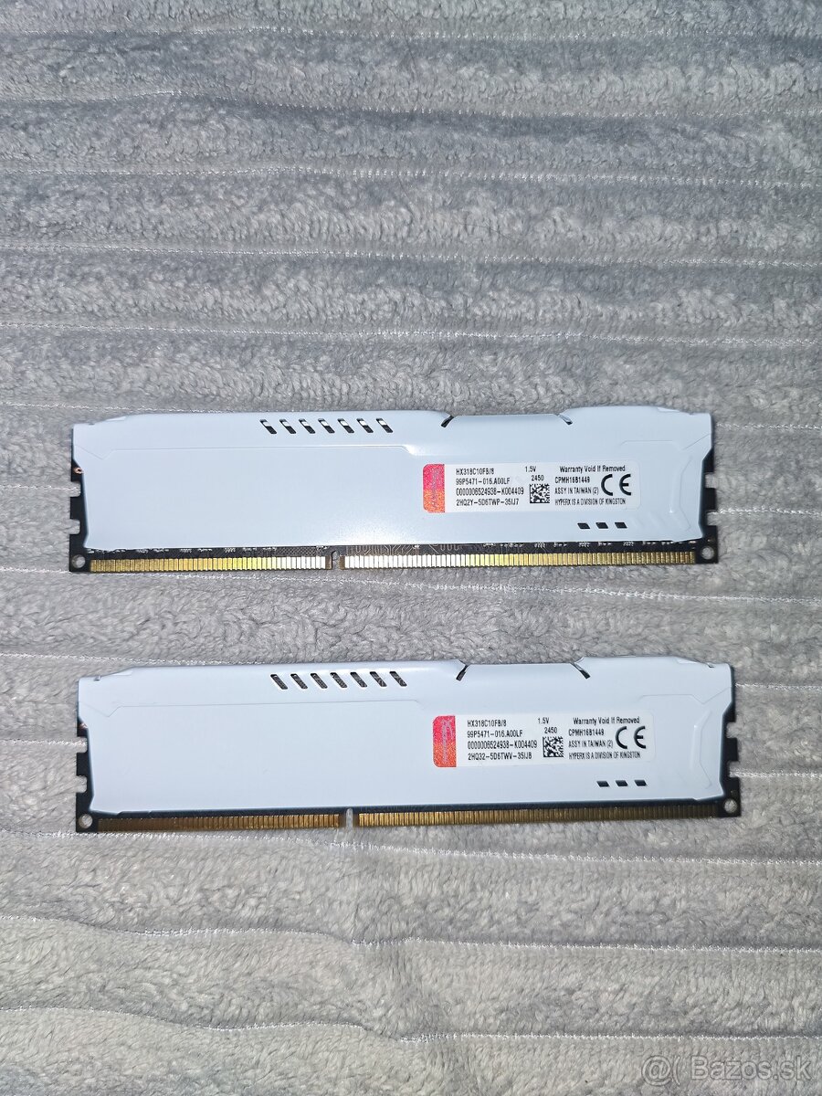 KINGSTON 16 GB HyperX Fury 2 x 8GB/DDR3/1866MHz/CL10/1.5V