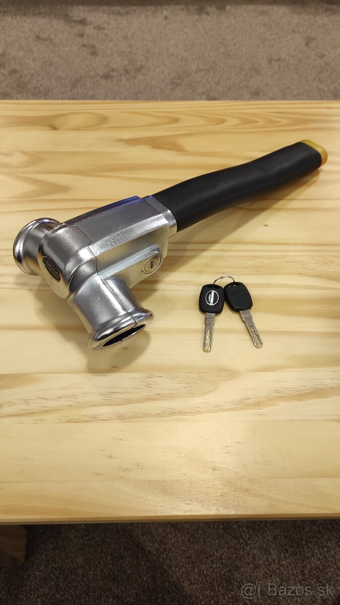 CARCLEVER Automotive ports - (zámok na volant auta)