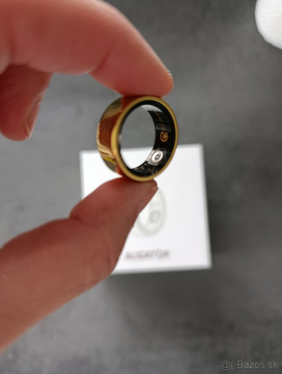 Smart ring Aligátor