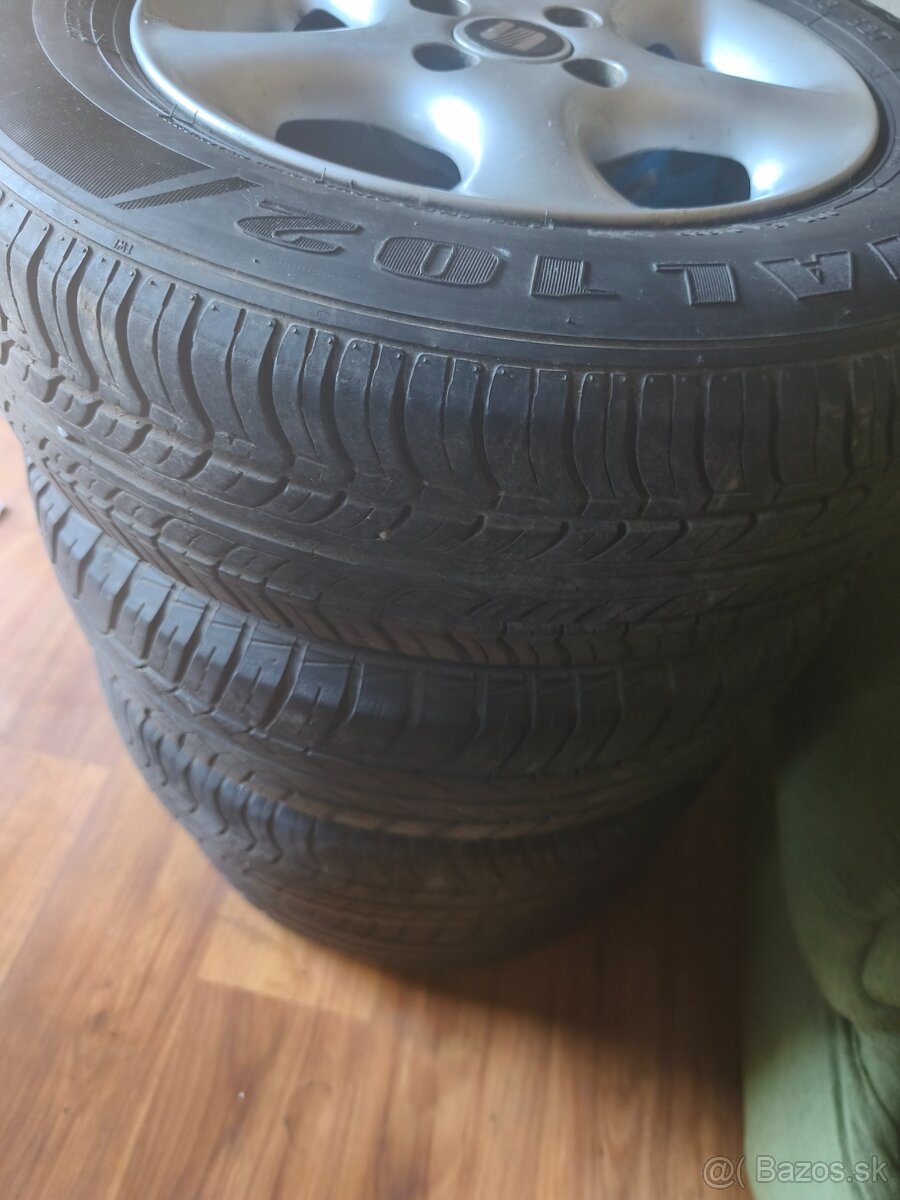 R13