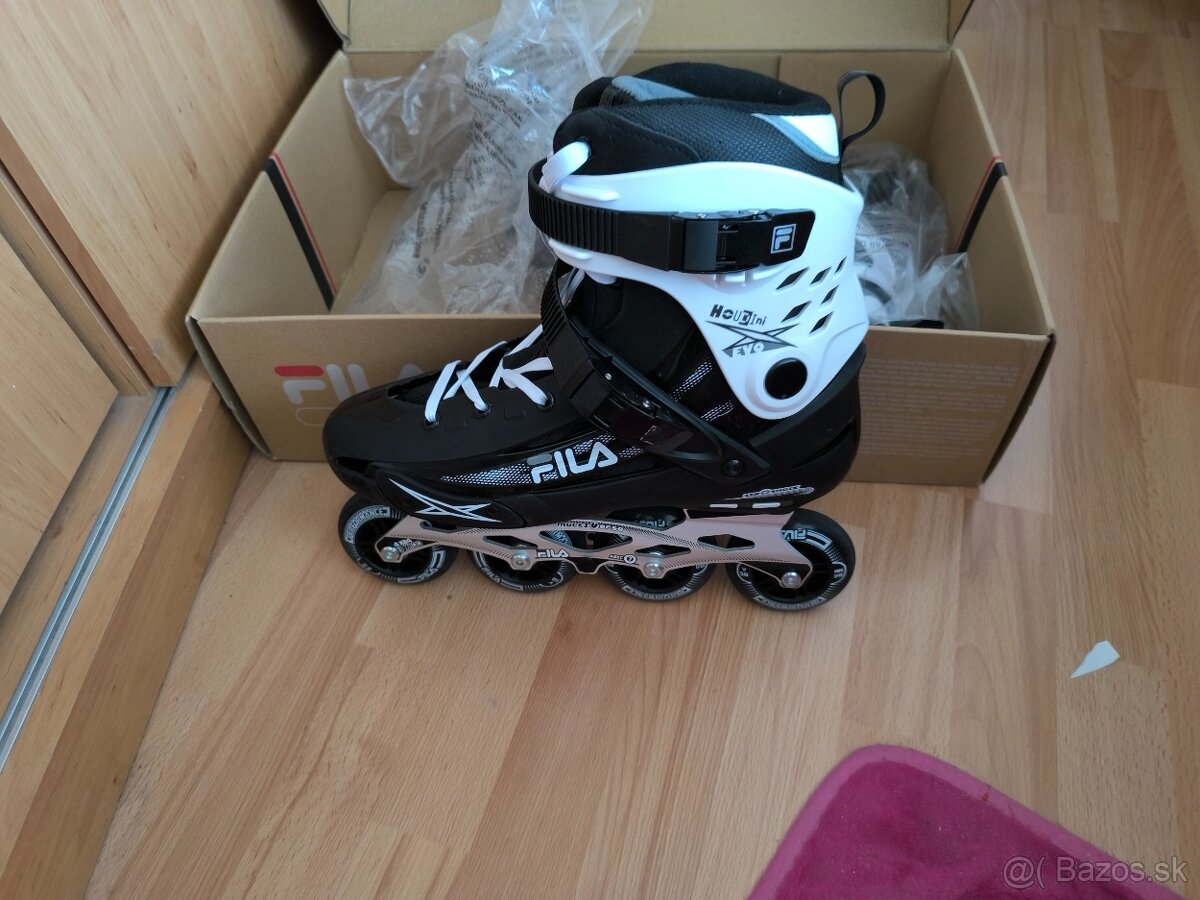 Předám Korčule značky Fila