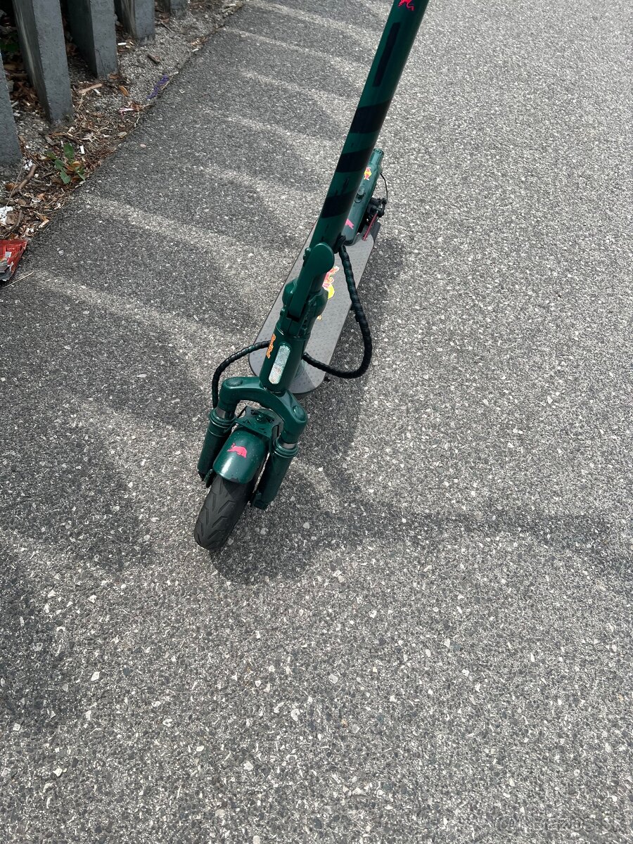 Elektricka kolobezka