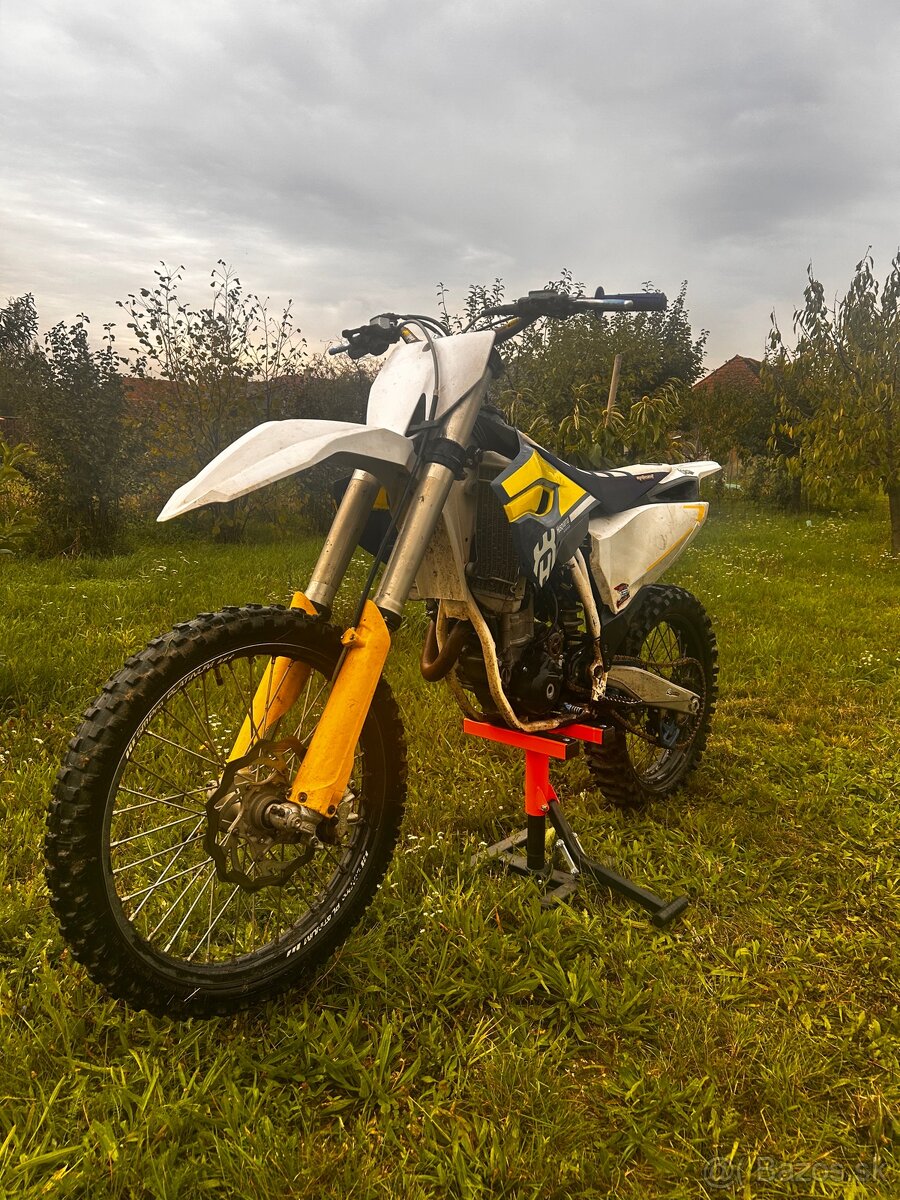 Husqvarna FC 250