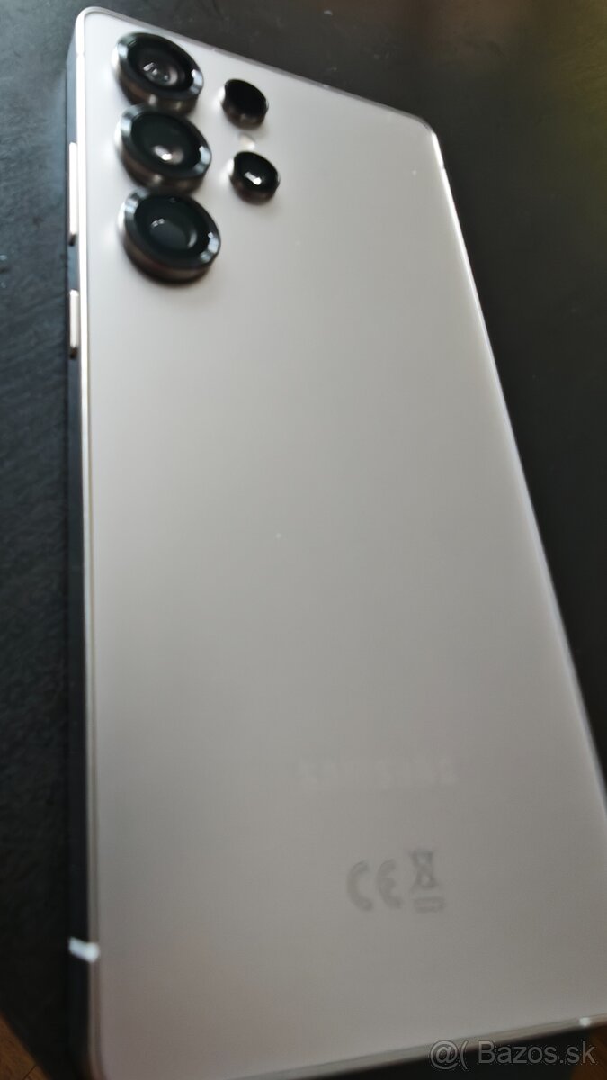 predám Samsung s25 ultra 512 gb
