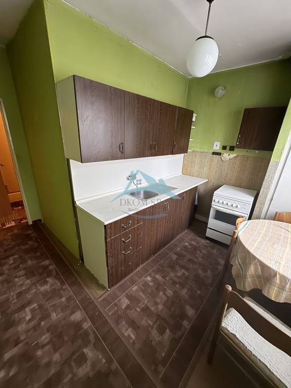 Na predaj: 2-izbový byt s balkónom v centre Šiah 47500eur
