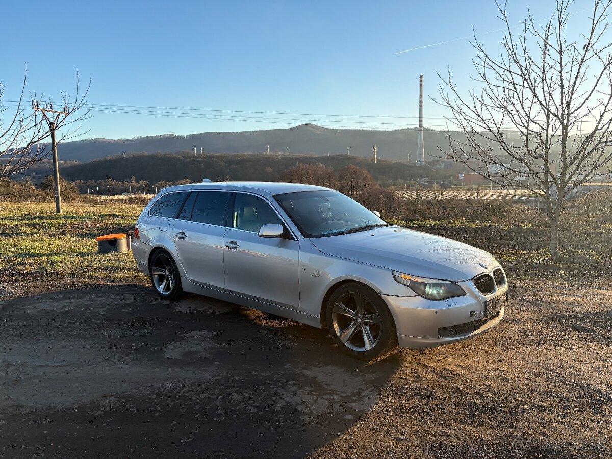 E61 530d BEZ TP NA DIELY V CELKU