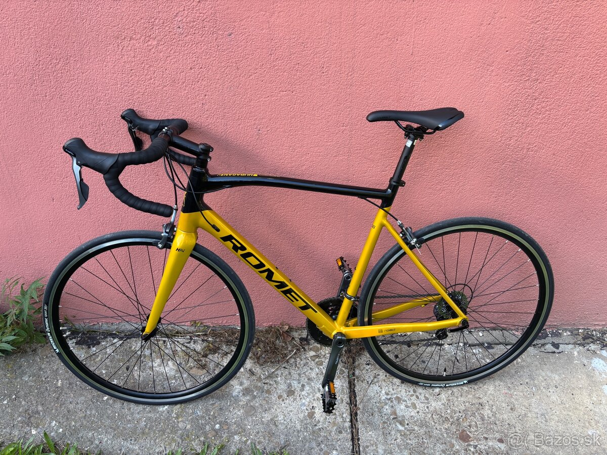 Predám cestný bicykel Romet Huragan 2
