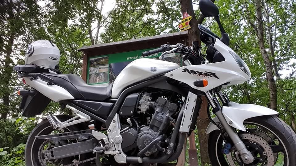 Yamaha FZS 1000 vymena