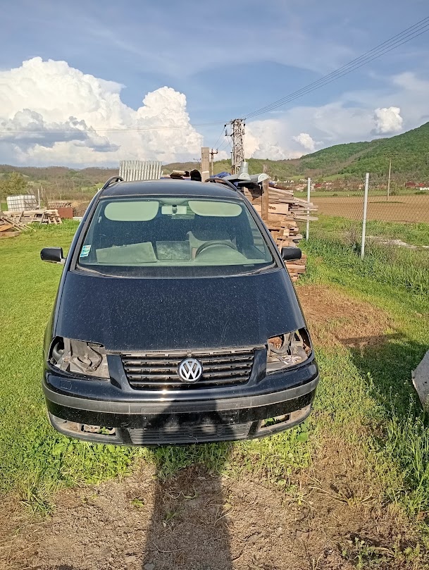 predam vw sharan 2001