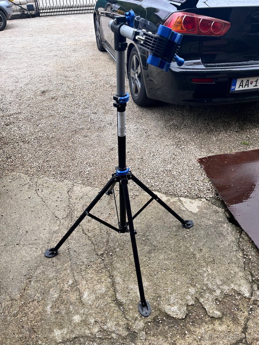 Servisný stojan na bike