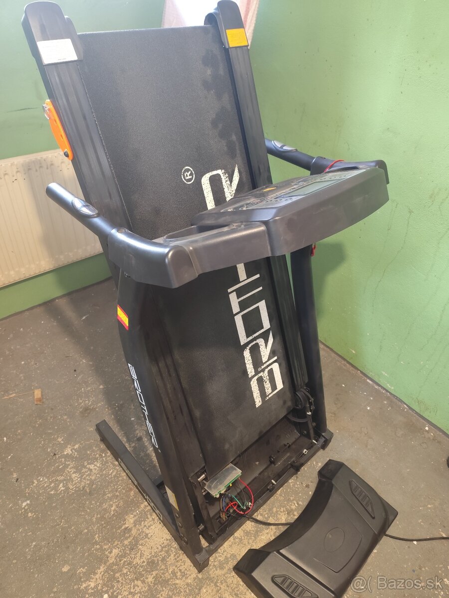 Bežecký pás Brother ACRA GB 4000